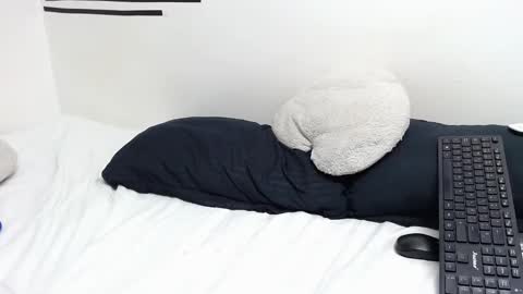 Ema Walker online show from December 10, 2024, 5:07 am