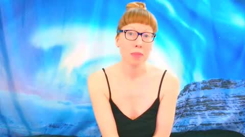 Ember Starleena online show from January 6, 2026, 3:27 pm