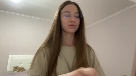 Alina online show from May 9, 2026, 9:09 pm