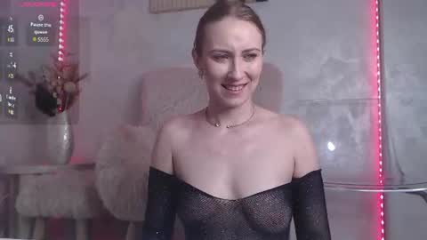 Snapshot of emberluna_ chatting on July 3, 2026, 6:09 am Ember online show from July 3, 2026, 6:09 am