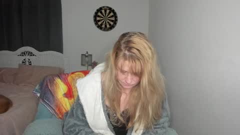 Ember Pheonixxx online show from January 6, 2025, 3:31 am