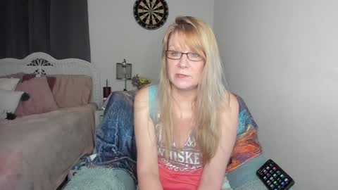 Ember Pheonixxx online show from January 9, 2025, 3:58 am