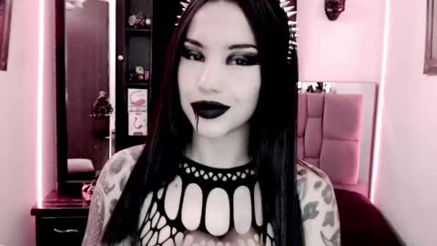 Emerald Black online show from February 19, 2025, 10:45 am