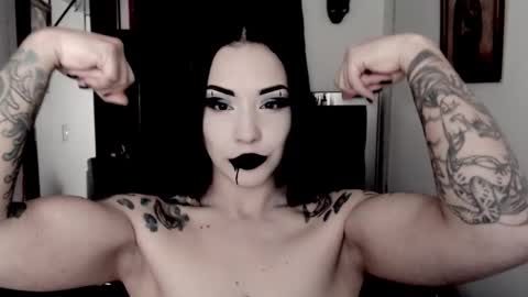 Emerald Black online show from December 15, 2025, 4:17 am