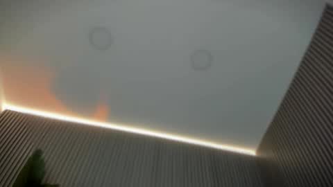 emelie_89 online show from April 23, 2026, 11:42 am