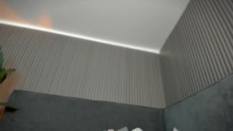 emelie_89 online show from April 29, 2026, 11:36 am