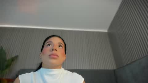 emelie_89 online show from June 13, 2026, 11:41 am