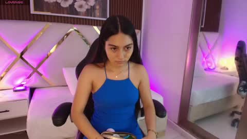 Emily  online show from May 8, 2026, 5:35 am