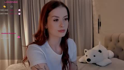 Snapshot of emelilove chatting on October 24, 2025, 5:37 am Emeli online show from October 24, 2025, 5:37 am