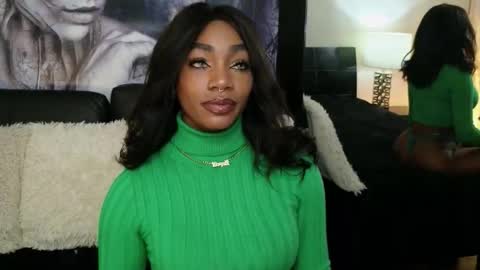 Snapshot of emely_brandon_ chatting on September 12, 2025, 9:20 am anyelii online show from September 12, 2025, 9:20 am