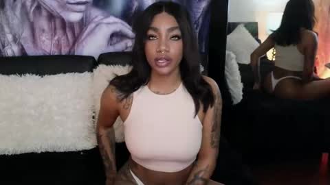 Snapshot of emely_brandon_ chatting on September 24, 2025, 9:12 am anyelii online show from September 24, 2025, 9:12 am