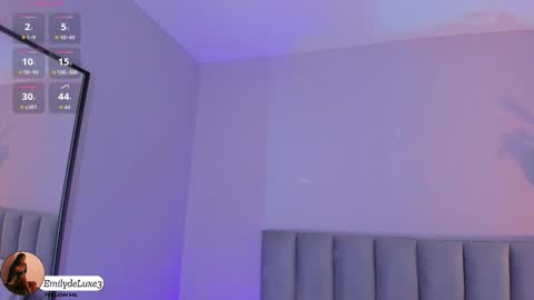 Emely online show from January 15, 2026, 9:25 am