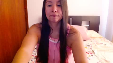 Snapshot of emely_sexx chatting on December 13, 2024, 6:16 pm emely_sexx online show from December 13, 2024, 6:16 pm