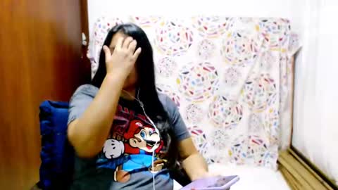 Snapshot of emely_sexx chatting on February 28, 2025, 12:21 am emely_sexx online show from February 28, 2025, 12:21 am