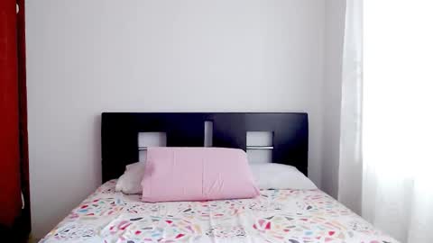 emely_sexx online show from November 3, 2025, 5:36 pm