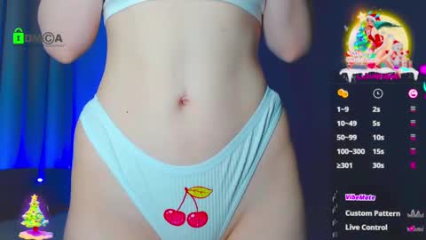 Snapshot of emelycrystal chatting on December 23, 2024, 5:28 am Emely online show from December 23, 2024, 5:28 am