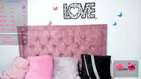 emelyrose_ online show from March 7, 2025, 11:49 pm