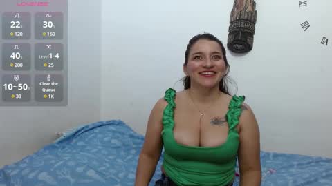 emely ross online show from January 1, 2025, 6:15 am
