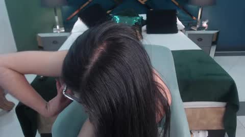 Snapshot of emerald_gh chatting on February 7, 2025, 1:01 pm Danna online show from February 7, 2025, 1:01 pm