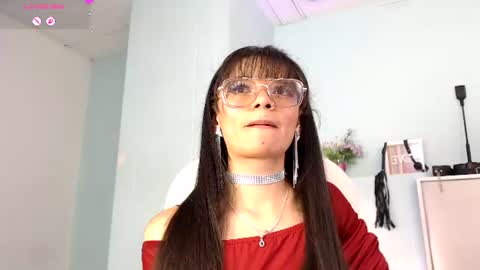 Danna online show from August 4, 2026, 2:04 am