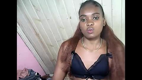 Emerence9794 online show from April 12, 2026, 2:22 pm
