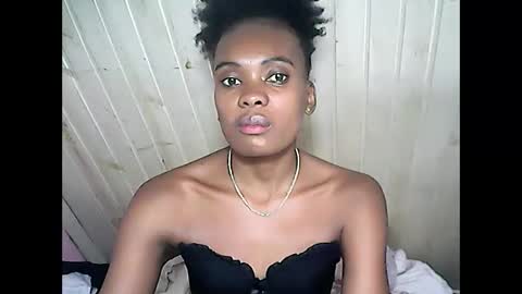 Emerence9794 online show from April 13, 2026, 6:52 am