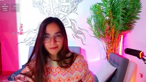 Snapshot of emi_roberts chatting on February 23, 2026, 12:30 am Emmily Roberts online show from February 23, 2026, 12:30 am