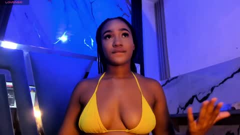 Emy online show from April 29, 2026, 1:53 am