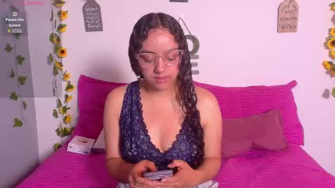 Emily online show from July 20, 2026, 10:18 am