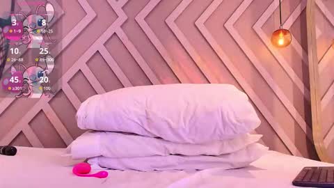 Emily online show from November 30, 2025, 11:47 am