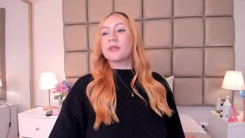 EMILY ROBERTS online show from January 9, 2025, 12:46 am