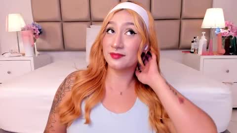 EMILY ROBERTS online show from January 9, 2025, 6:57 pm
