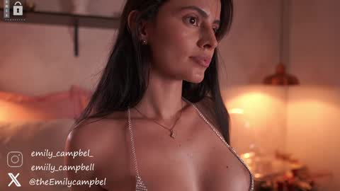 Emily Campbell online show from December 17, 2024, 2:33 am