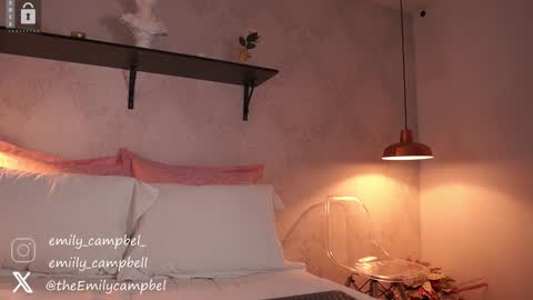 Emily Campbell online show from December 18, 2024, 8:36 pm
