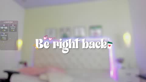 Snapshot of emiilycutex_ chatting on December 21, 2024, 3:20 pm online show from December 21, 2024, 3:20 pm