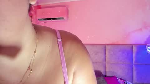 Emiily Grace online show from March 19, 2026, 11:36 am
