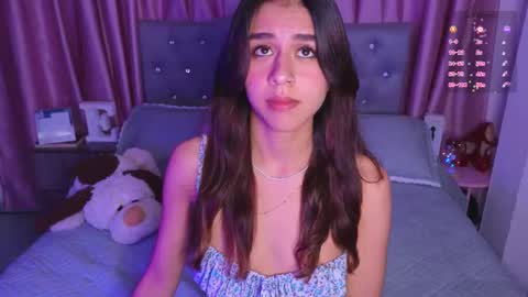 Snapshot of emiiscoot_1 chatting on October 23, 2025, 10:30 pm Emily online show from October 23, 2025, 10:30 pm