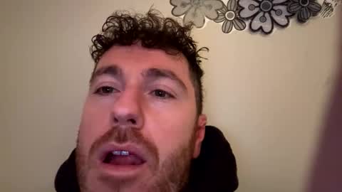 Snapshot of emil2894 chatting on February 18, 2026, 5:31 pm emil2894 online show from February 18, 2026, 5:31 pm