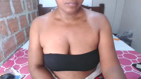 Emily online show from November 17, 2025, 11:32 pm