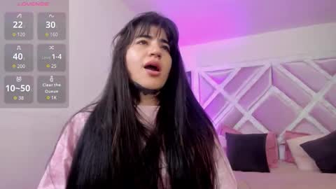 Snapshot of emilayton_ chatting on October 23, 2025, 6:39 pm emilayton_ online show from October 23, 2025, 6:39 pm