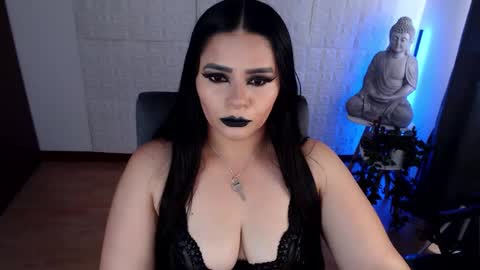 Snapshot of emili_evans_ chatting on February 6, 2025, 8:56 pm POWERFULL GODDESS EMILI online show from February 6, 2025, 8:56 pm
