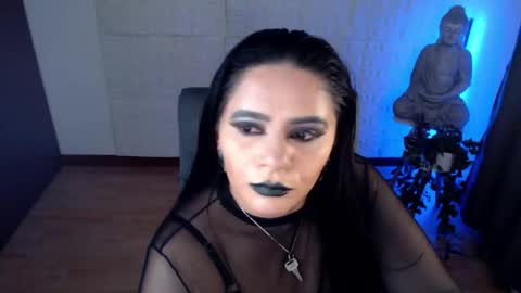 Snapshot of emili_evans_ chatting on February 14, 2025, 2:50 am POWERFULL GODDESS EMILI online show from February 14, 2025, 2:50 am