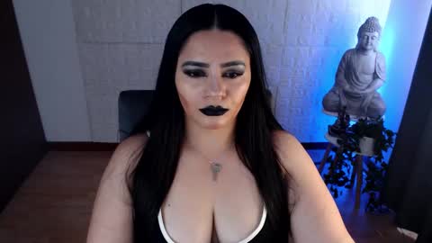 Snapshot of emili_evans_ chatting on February 23, 2025, 7:07 pm POWERFULL GODDESS EMILI online show from February 23, 2025, 7:07 pm