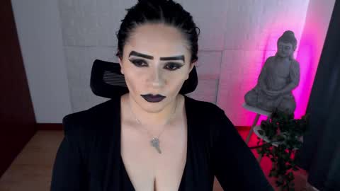 Snapshot of emili_evans_ chatting on September 10, 2025, 7:03 pm POWERFULL GODDESS EMILI online show from September 10, 2025, 7:03 pm