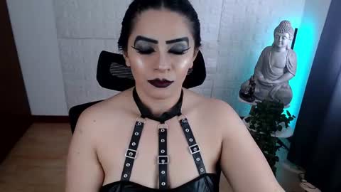 POWERFULL GODDESS EMILI online show from June 20, 2026, 5:27 pm