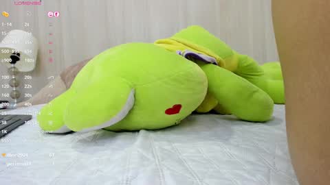 Emili Lenus online show from February 14, 2025, 2:23 pm