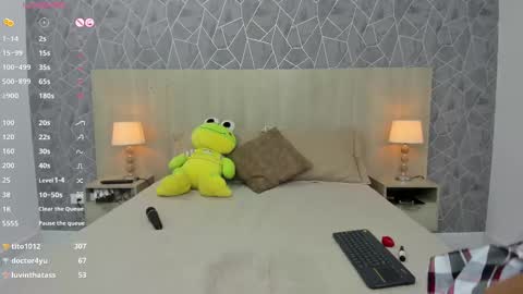 Emili Lenus online show from February 21, 2025, 11:43 pm