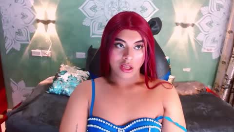 Emili roux online show from January 14, 2025, 6:38 pm