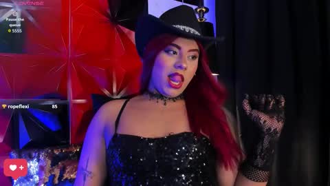 Snapshot of emili_roux chatting on October 9, 2025, 6:28 pm Emili roux online show from October 9, 2025, 6:28 pm