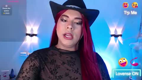 Snapshot of emili_roux chatting on November 5, 2025, 12:27 pm Emili roux online show from November 5, 2025, 12:27 pm